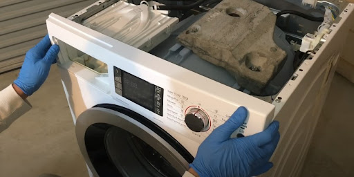 Ремонт стиральных машин Whirlpool в Алейске – сервис от Мастер24, цены от 2062 руб