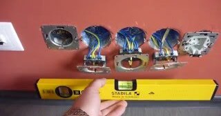 Установка розеток в Алейске в октябре